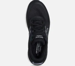 Relaxed Fit: D'Lux Walker 2.0 - Active Pace