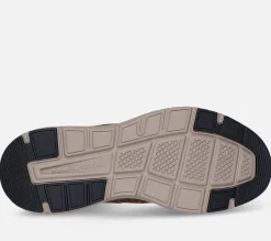 Relaxed Fit: Slip-ins: Arch Fit Crosser - Emeric
