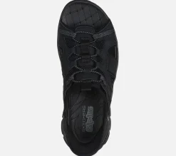 Relaxed Fit: Slip-ins: Revolted – Merrick