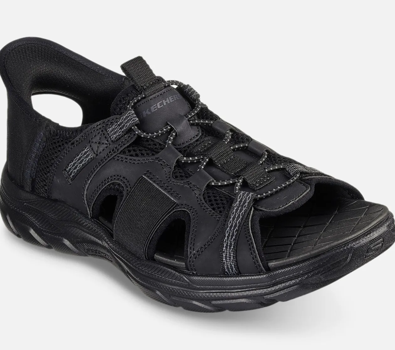 Relaxed Fit: Slip-ins: Revolted – Merrick