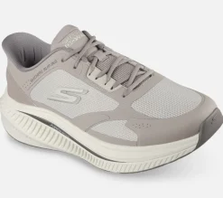 Slip-ins: GO WALK Max Cushioning Arch Fit - Jaylen